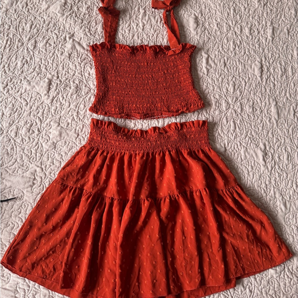 Skirt and top set